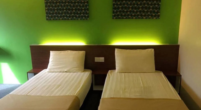 Ilyasa Hotel, Забронировать Отель Малакка штат Малакка, рядом с Торговый центр Dataran Pahlawan Melaka Megamall