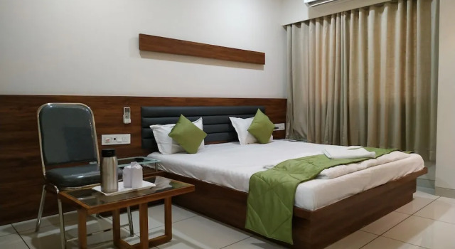 Deluxe Zimmer mit Balkon und mit Stadtblick HOTEL SATKAR CHHATRAL