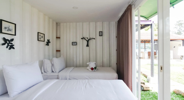 Container Smart Stay (CSS), Book Hotel Hoteller i Sukasada med parkering, Parkering