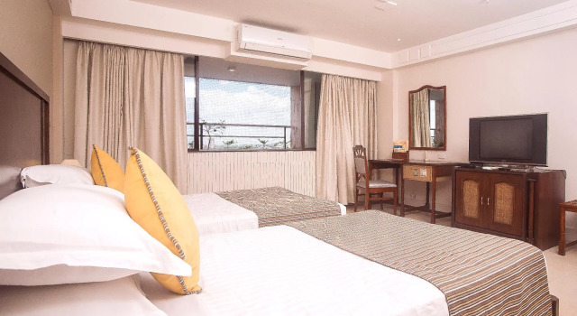 Hotel Ivory Tower
