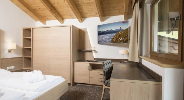Hotel Eden, Rezervasyon Otel Tux Hintertux Glacier