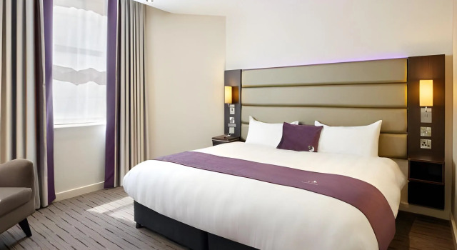 Premier Inn London Wandsworth, Забронировать Отель Отели Большого Лондона с завтраком, Завтраки