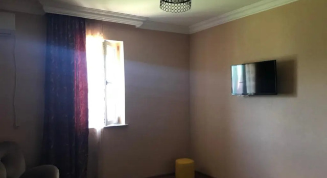 Nani's sweet home, Book Hotel Batumi 