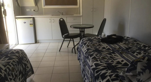 Clermont Caravan Park, Book Hotel Hoteller og overnatningssteder i Clermont, Hotel