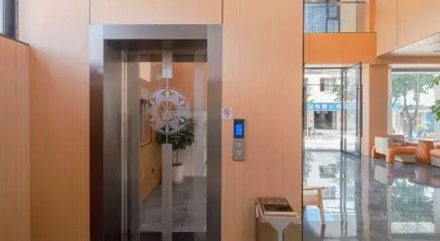 Ruilaikesi Hotel (Dali Station Erhai Park Branch), Reservar Hotel Hotéis em Dali com estacionamento, Estacionamento