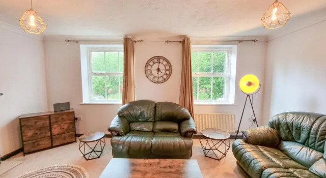 Коттедж City House in Nice Area - Smart Tv's, 900mb Wifi