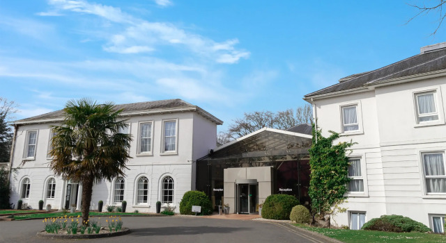 Manor Of Groves Hotel, Varaa Hotelli All inclusive -hotellit kohteessa Merseyside, All Inclusive