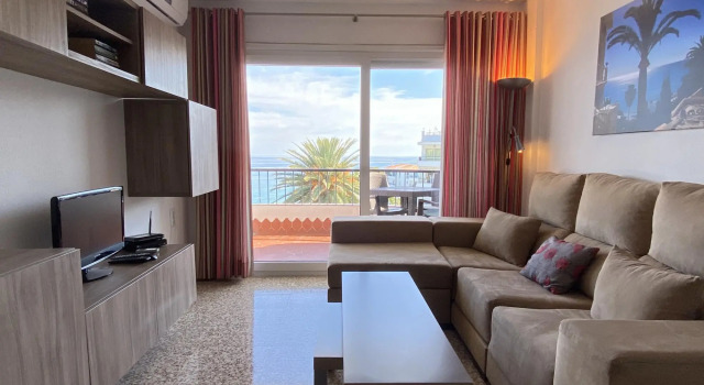 Acapulco Playa 412 Apartments Casasol, Забронировать Апартаменты/квартира Апартаменты Нерха, рядом с Церковь Эль-Сальвадор, Апартаменты/квартира