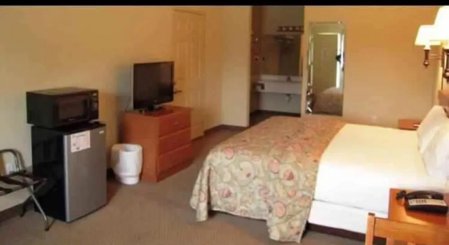 Country Hearth Inn and Suites - Piedmont, Book Hotel Piedmont Alabama