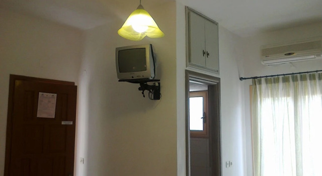 Harris Studios & Apts, Rezervasyon Otel Anaxos Midilli
