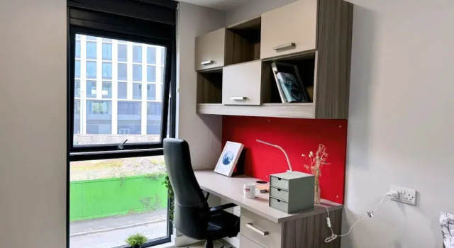 Апартаменты с 2 комнатами Manor Park Court