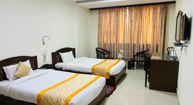 Bodhgaya Regency Hotel, Book Hotel Bodh Gaya Bihar