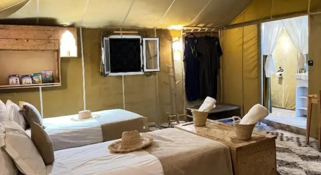 Luxury Sunrise Camp, Prenota Campeggio Hotel a Al-Rashidiyya con parcheggio, Parcheggio