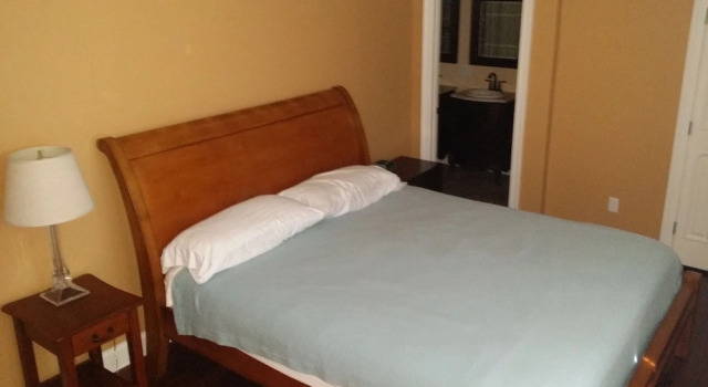 Апартаменты Deluxe Choo Choo Lofts, 3 br, 2 bath, Full Kitchen - Lafayette, LA