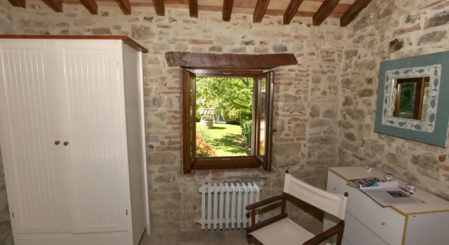 Holiday House Overlooking Lake Near Tuscany, Varaa Hotelli Lisciano Niccone 