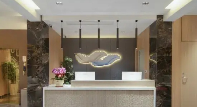 Meisite Hotel (Shenzhen Pingshan Railway Station Liuhe Subway Station)