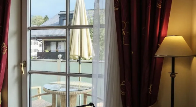 Люкс с балконом Hotel Rosenvilla