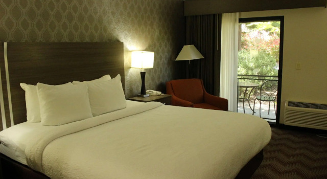 Двухместный номер Deluxe Best Western Plus Sonora Oaks Hotel and Conference Center