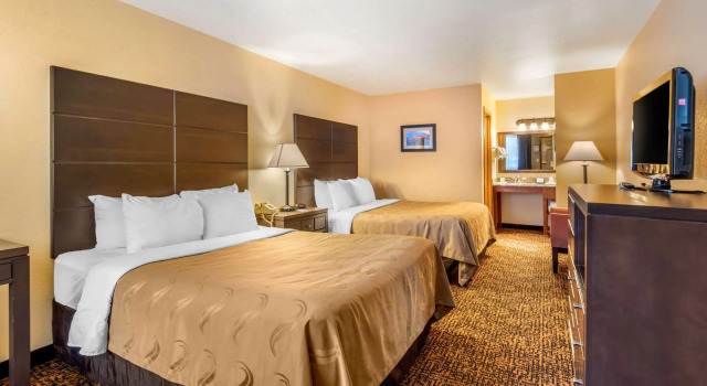 Четырёхместный номер Standard Quality Inn Ouray