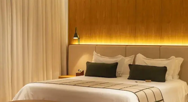 Люкс с видом на сад Hotel Vila Inglesa