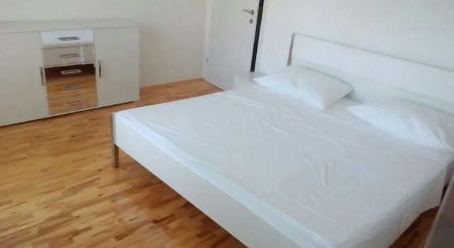 Apartment Gomilica
