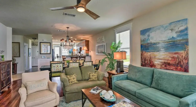 Pointe West Family Retreat: Balcony & Ocean Views!, Book Lejlighed Galveston Houston