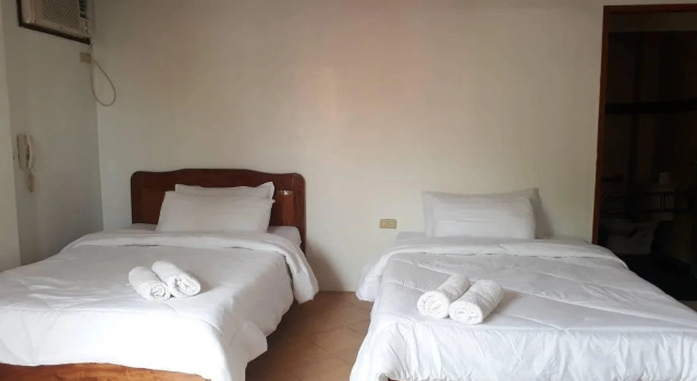 Villa Isabel Hotel, Book Hotel Sorsogon Luzon