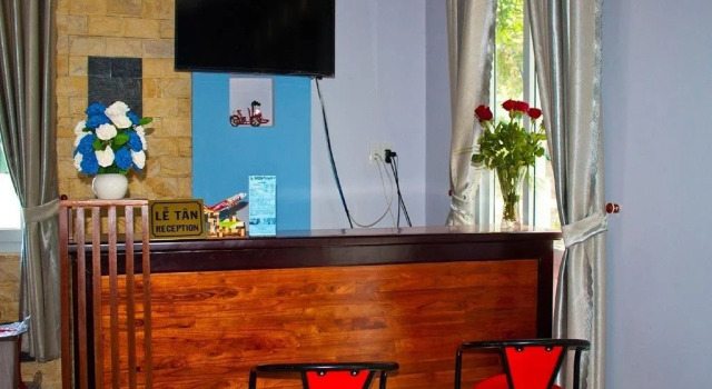 Mon Bungalow, Забронировать Отель Отели Зыонгдонг с парковкой, рядом с Coco Dive Center, Парковка