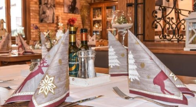 Hotel Ristorante Rostica, Reserva ahora Hotel Bad Urach Swabian Alps