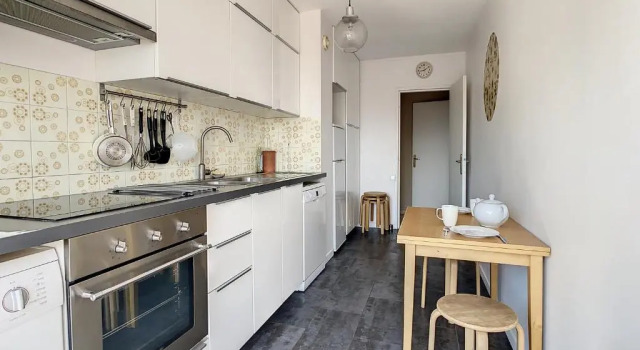 Beautiful apartment, near the sea, golf and shops