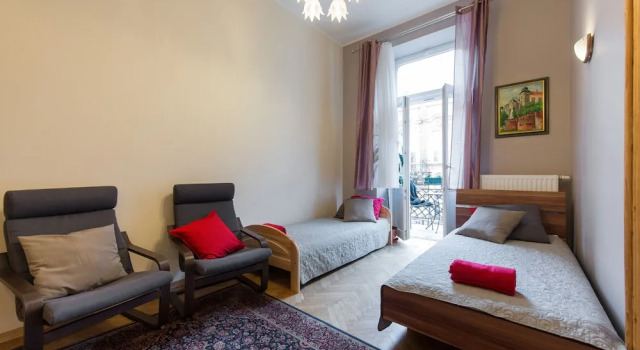 KrakowRentals - Family Apartment, Забронировать Апартаменты/квартира Апартаменты Кракова, рядом с Церковь Святого Франциска Ассизи, Апартаменты/квартира