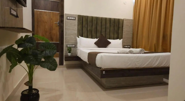 Hotel Sky International Hyderabad, Rezervovat Hotel Shamshabad 