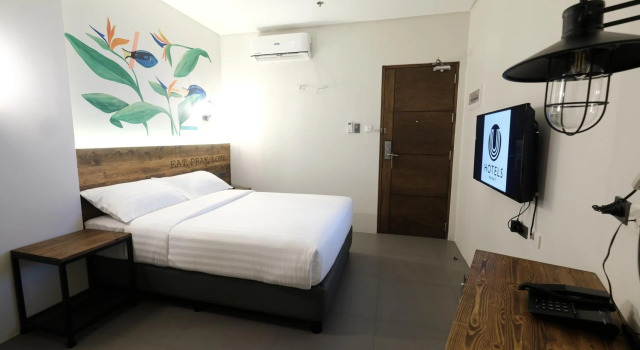 U Hotels Makati