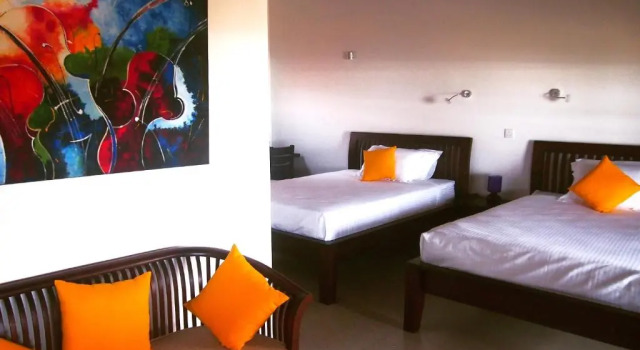 Четырёхместный номер Standard с видом на океан IMAGINE Villa Hotel