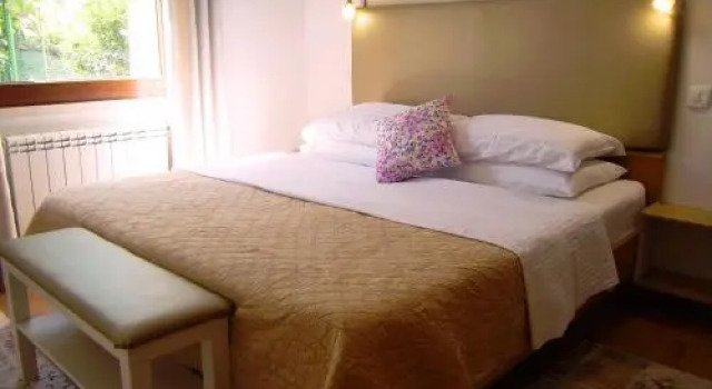 Apartments Iris, Забронировать Апартаменты/квартира Апартаменты Корчулы, рядом с Частный Пляж «Апартментс Ванда», Апартаменты/квартира