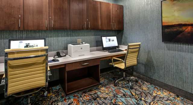 Hampton Inn & Suites-Wichita/Airport, KS, Buchen Sie Hotel Wichita Kansas