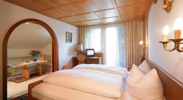 Апартаменты с балконом Hotel Montabella