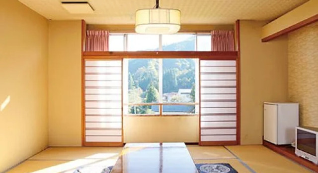 Oritate Onsen Ryokan Choja, Prenota Hotel Hotel a Koshinetsu con parcheggio, Parcheggio
