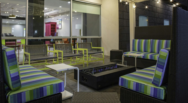 Home2 Suites by Hilton Baton Rouge Citiplace