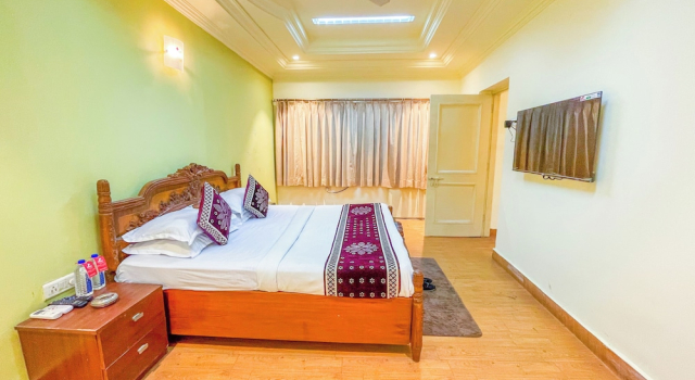 Четырёхместный семейный номер Standard Hotel Thakur Galaxy, Sadar Market