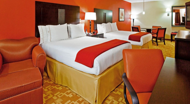Люкс Holiday Inn Express Hotel & Suites Memphis/Germantown by IHG