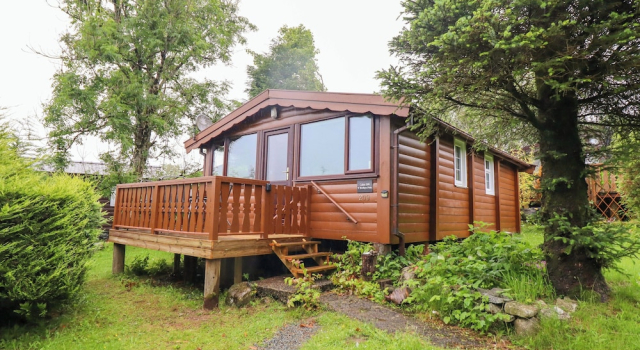 Y Bwthyn Pren, Cabin 209,