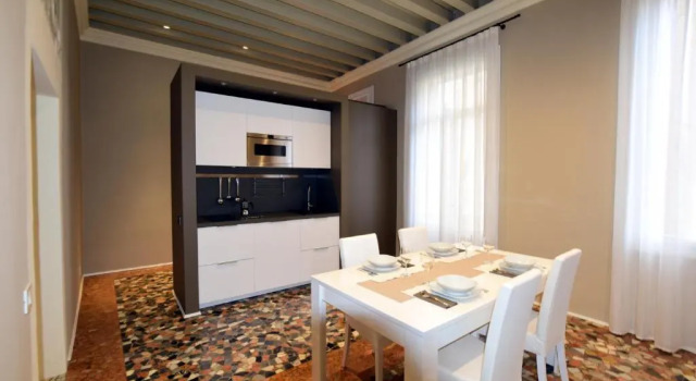 Studio in Casa Cogollo, Prenota Hotel Hotel a Veneto con parcheggio, Parcheggio