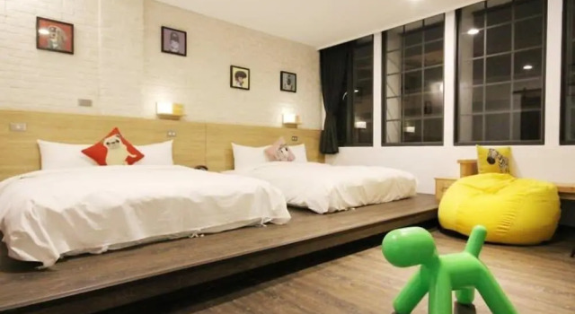 Четырёхместный семейный номер Standard Pinestone Inn