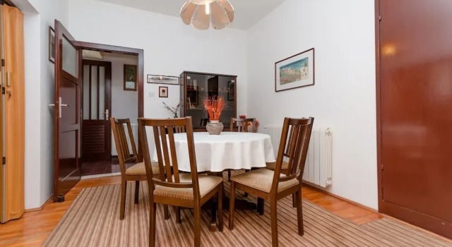 Apartment Mandalena