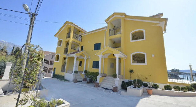 Pontus Luxury Apartments