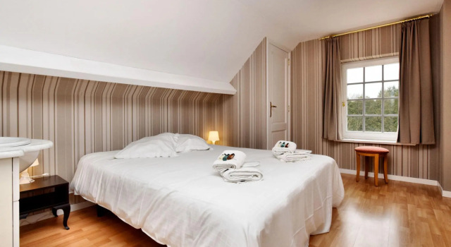 Durbuy Luxe Villa With Pool
