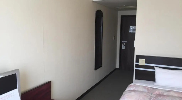 Одноместный номер Standard HOTEL CROWN HILLS FUJINOMIYA