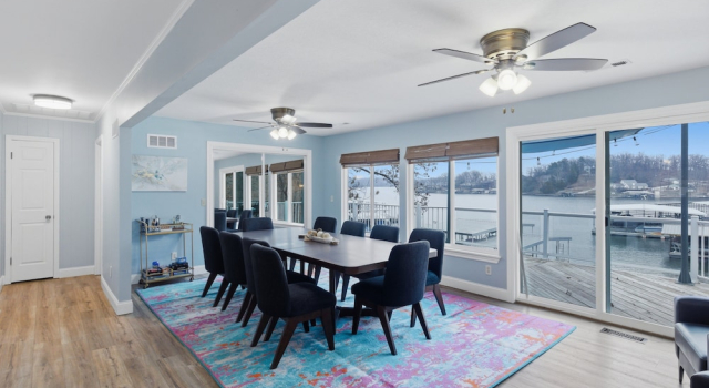 Spacious Lakefront Home w/ Private Dock, Decks, Game Room & Firepits at the 12mm, Забронировать Дом для отпуска Виллидж-оф-Фор-Сизонс США