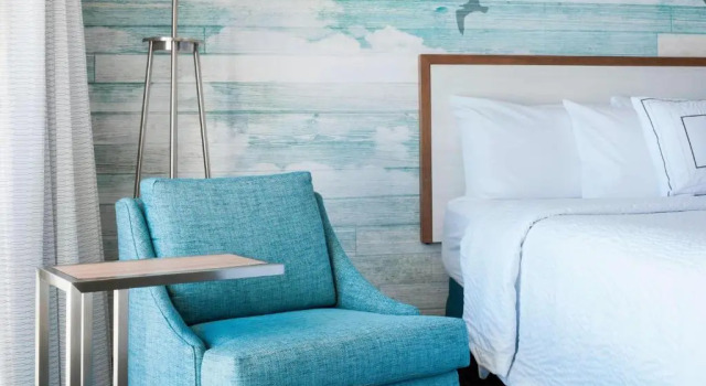 Четырёхместный номер Standard oceanfront Courtyard by Marriott Virginia Beach Oceanfront North 37th Street